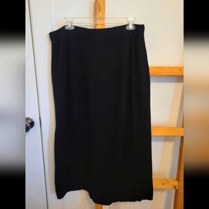 Elegant Black Women's Skirt